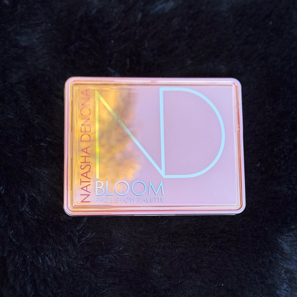 Natasha Denona Bloom Palette in Pink and Gold